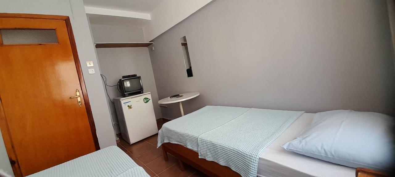 Set Arat Motel & Pansiyon Акчай Экстерьер фото